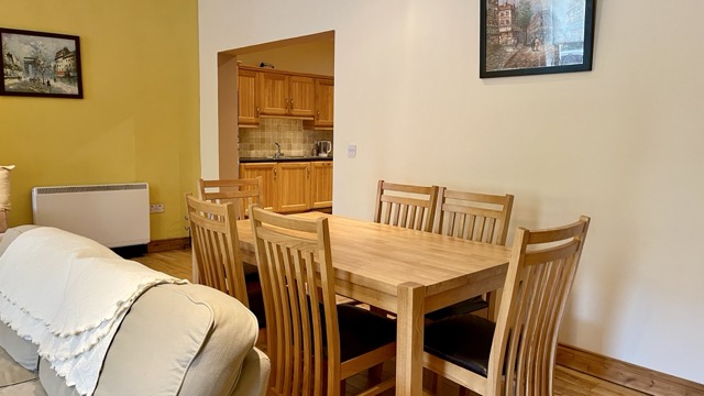 Dining area leading through to the kitchen